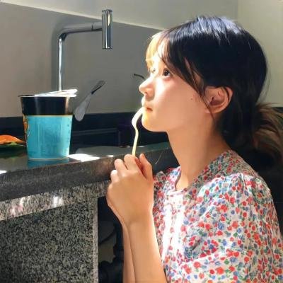 不够完整的我们